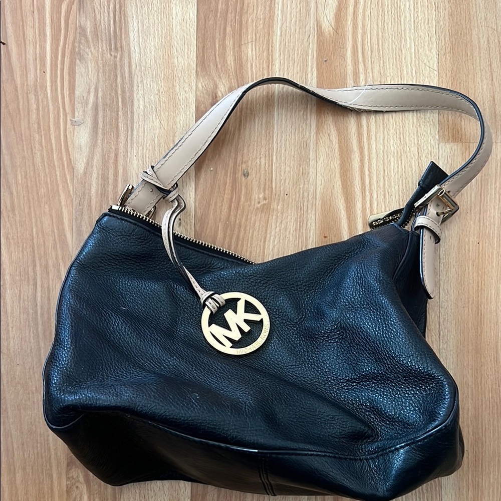 Michael Kors Black and Cream Shoulder Bag with Gold Logo